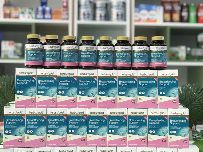 Herbs Of Gold Breastfeeding Support đang được bày bán tại các nhà thuốc trên cả nước