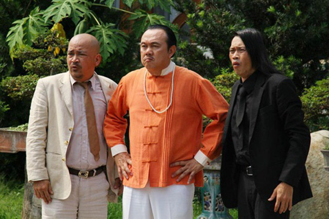 Năm 2012, danh hài đóng cùng bạn thân Hoài Linh trong vai trùm giang hồ của phim "Gia sư nữ quái".
