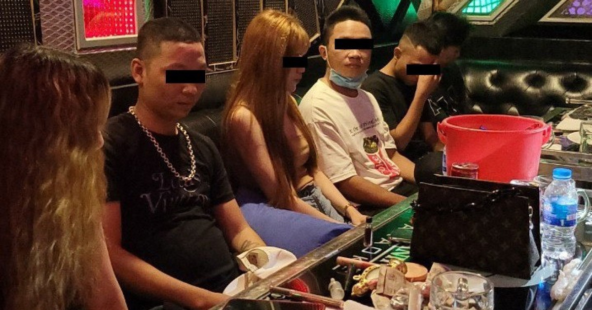 Pháp luật - Hàng chục nam nữ phê ma túy trong phòng thu âm không phép ở Sài Gòn