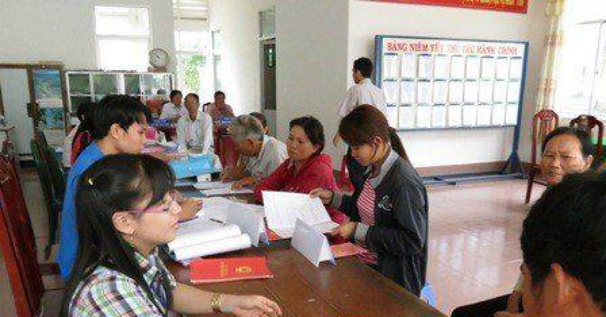 Kinh doanh - Cách xác định các thành viên đối với sổ đỏ ghi tên hộ gia đình