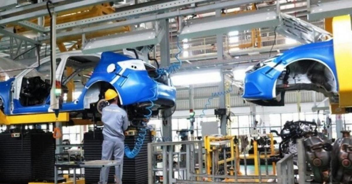 Ô tô - Các loại thuế, phí ô tô thay đổi thế nào trong năm 2021?