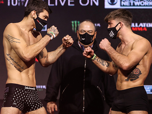 Thể thao - Cận cảnh võ sỹ tung liên hoàn chỏ hạ đo ván “cây sào” 1m91