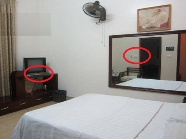 Pháp luật - Phát hiện camera lén quay "cảnh nhạy cảm", lộ thói "bệnh hoạn" của bạn trai