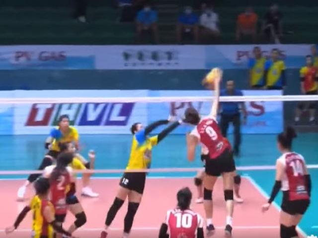 Thể thao - Bích Thủy 1m83 "lườm rau gắp thịt" ghi điểm tuyệt đẹp giải bóng chuyền VĐQG