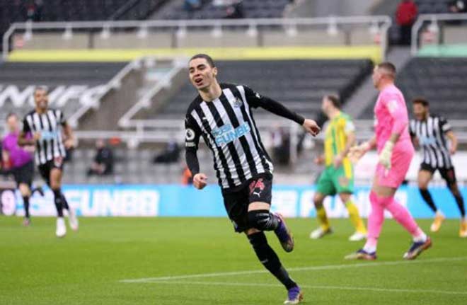Video Newcastle - West Brom: Bàn mở tỷ số thần tốc, thót tim cuối hiệp (H1) - 1