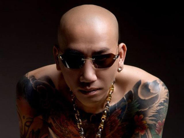 An ninh - Xã hội - Không mở phiên toà, trả tự do cho "giang hồ mạng" Phú Lê theo quy định nào?