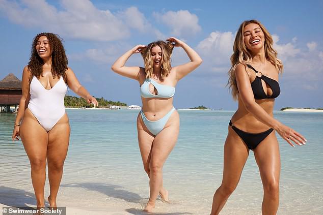 Dàn mỹ nhân nóng bỏng phô diễn hình thể với áo tắm ở biển - 11