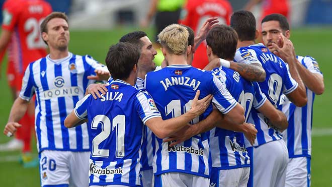 Sociedad đang khởi đầu rất tốt mùa giải này và chiếm ngôi đầu La Liga sau 13 trận