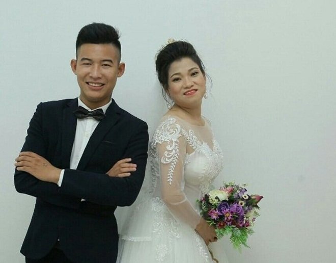 Cuộc sống của "cặp đũa lệch" vợ 43 tuổi, chồng 21 tuổi ở Hưng Yên sau hơn một năm kết hôn - 1