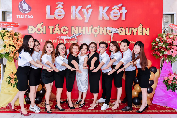 Đội ngũ nhân viên của Tenpro.