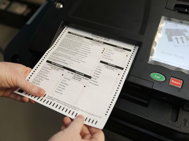 Thế giới - Mỹ: Xuất hiện bằng chứng phần mềm bầu cử "cố tình" tạo phiếu lỗi với tỷ lệ gây sốc?