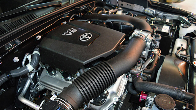 Toyota Fortuner thế hệ mới sử dụng động cơ V6 - 7