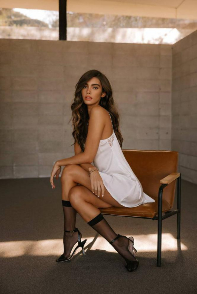 'Chân dài' 9x Cindy Mello quyến rũ mê hoặc - 3