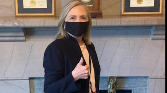 Lý do bà Hillary Clinton muốn nước Mỹ cần bỏ bầu đại cử tri? - 1