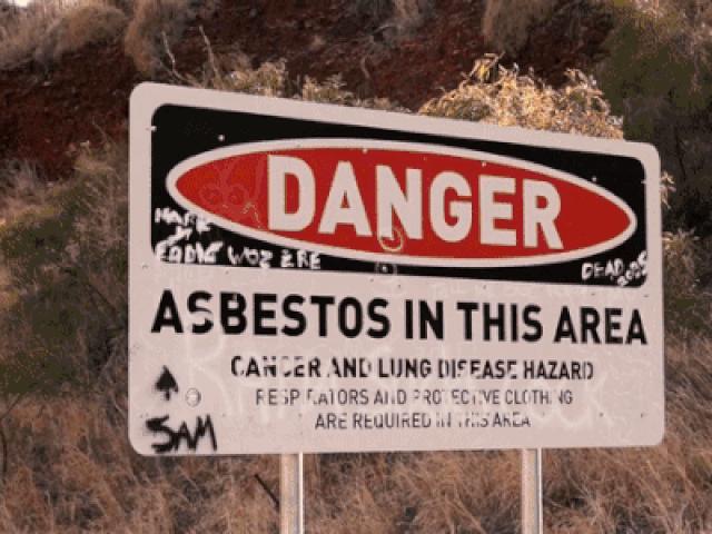 Media - Nhiều du khách bất chấp cảnh báo tìm đến thị trấn "nguy hiểm nhất hành tinh" để chụp ảnh