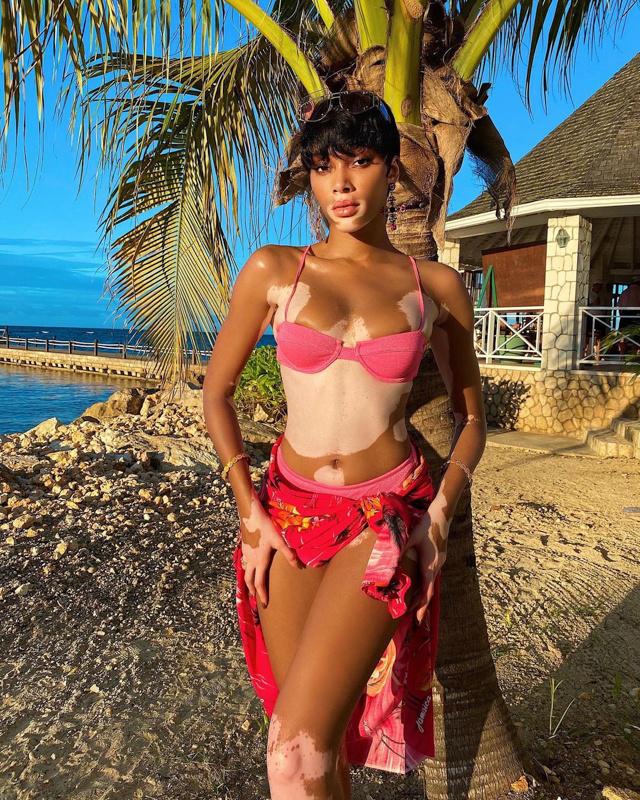 Giật mình với body tăng hơn chục kg của siêu mẫu nội y vì Covid-19 - 8