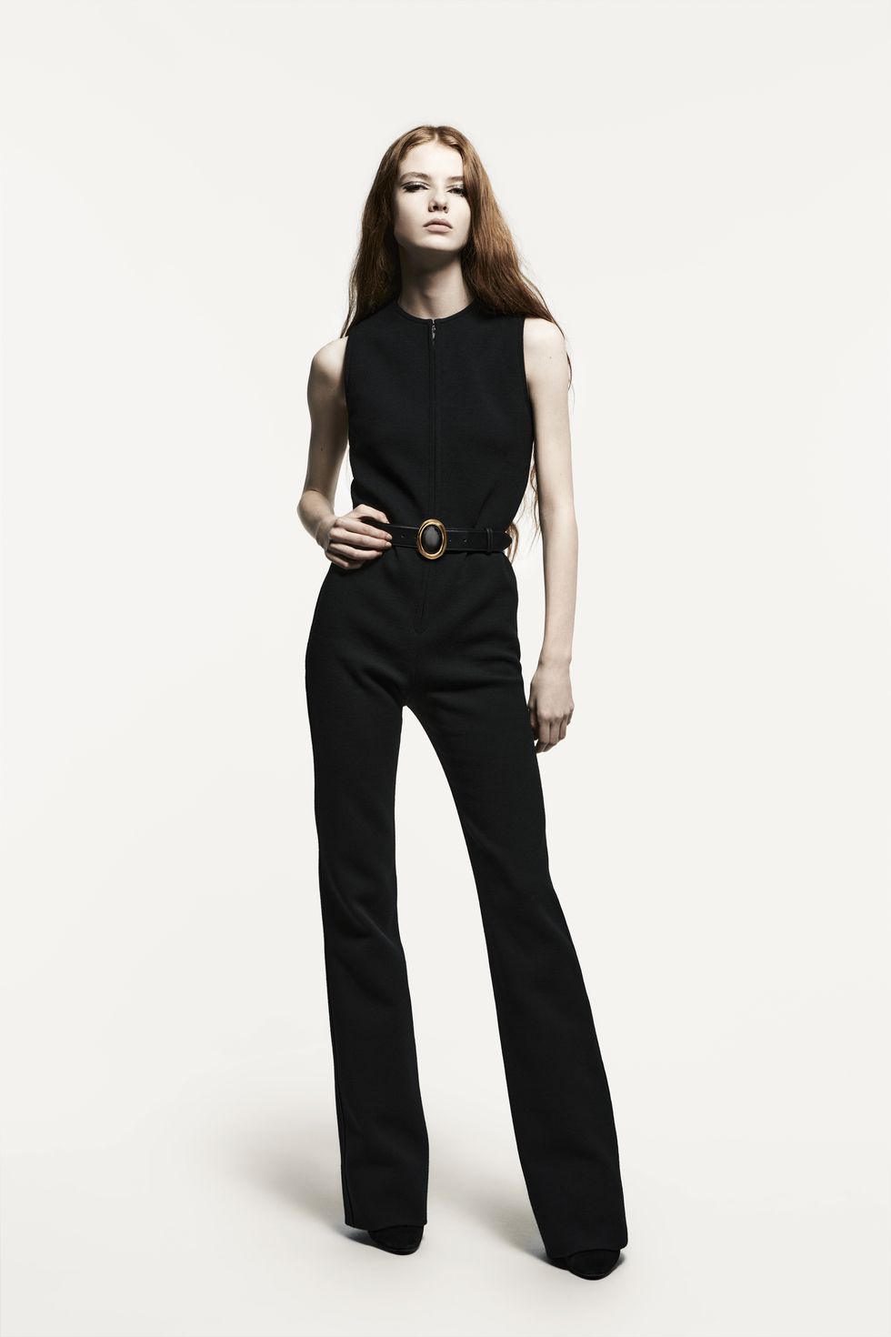 Bộ sưu tập tri ân &#34;thánh nhân làng mốt&#34; thu hút từng chi tiết nhỏ của Yves Saint Laurent - 2