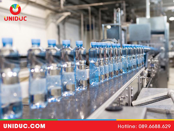 Mua dây chuyền chiết rót chai PET ở đâu uy tín tại TP.HCM? - 3