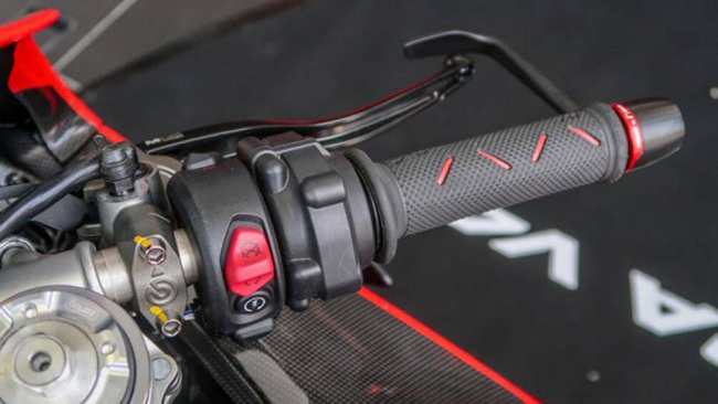 Một số hình ảnh đẹp khác về siêu mô tô Ducati Superleggera V4 đầu tiên có mặt tại Đông Nam Á
