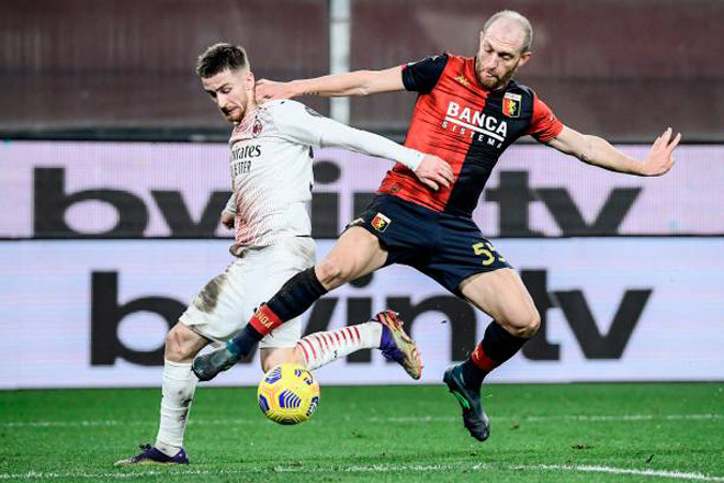 Video Genoa - AC Milan: Hiệp 2 bùng nổ, rượt đuổi ngoạn mục - 1