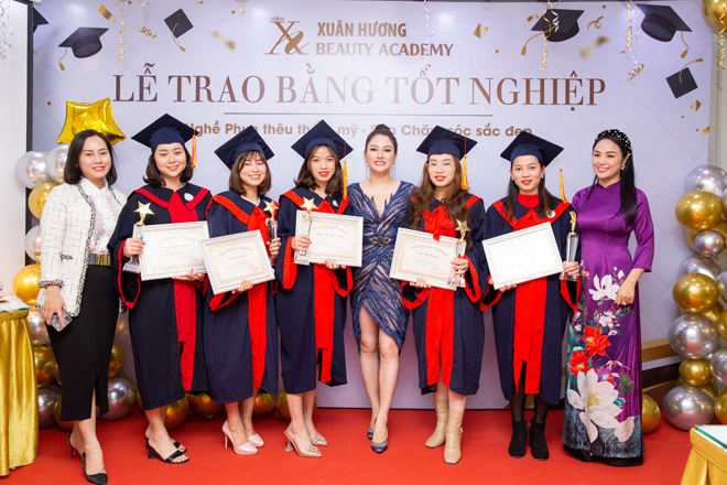 Xuân Hương Beauty Academy tổ chức chương trình hội tụ giao lưu cựu học viên nghề làm đẹp - 5