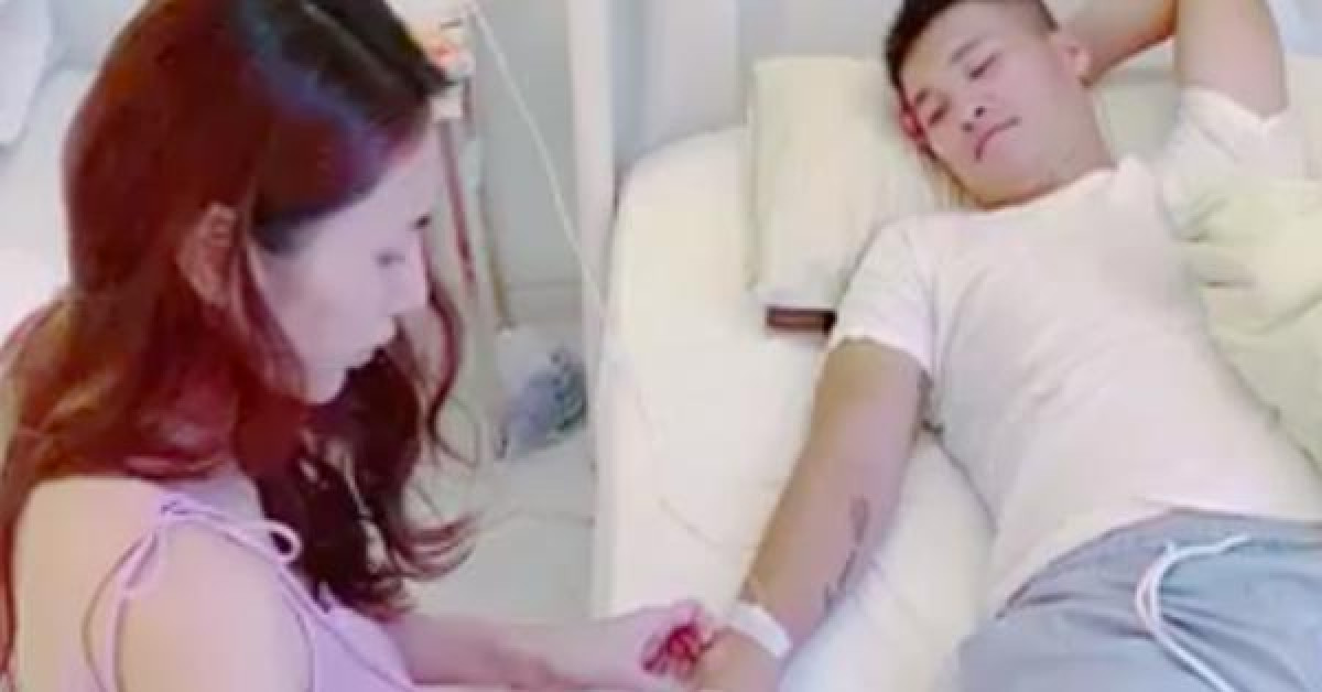 Sức khỏe đời sống - Từ clip ca sĩ Thủy Tiên tự truyền dịch cho Công Vinh, chuyên gia y tế nói gì?