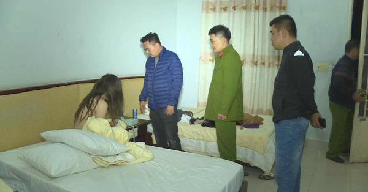 Pháp luật - Triệt phá đường dây sex tour 2 ngày 20 triệu đồng