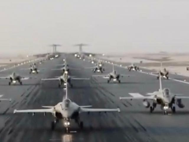 Media - Qatar khoe sức mạnh không quân bằng cuộc diễn tập ‘voi đi bộ’