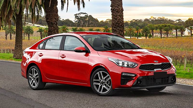 KIA Cerato bất ngờ lên giá dịp mua sắm cuối năm - 1