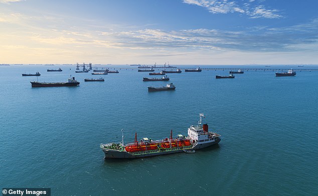 80 tàu chở than của Úc không thể cập cảng Trung Quốc vì lệnh cấm.