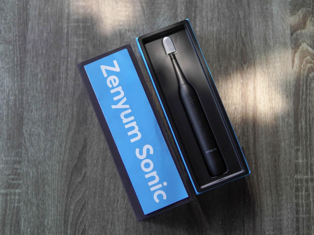 Công nghệ thông tin - Đánh giá nhanh mẫu bàn chải điện ZenyumSonic công nghệ mới