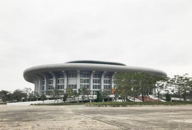 Toàn cảnh Nhà thi đấu thể dục thể thao tỉnh Hà Nam. Ảnh: Trường Phong