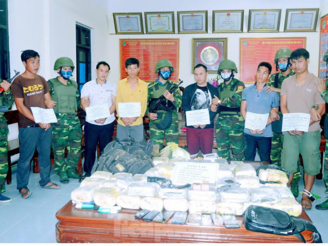 Pháp luật - Lính biên phòng đấu súng với tội phạm ma túy, phá án "khủng"