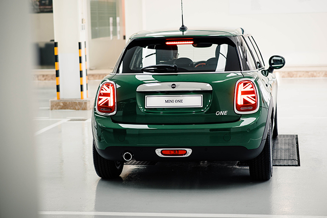 MINI Cooper bổ xung thêm phiên bản 5 cửa tại Việt Nam - 3