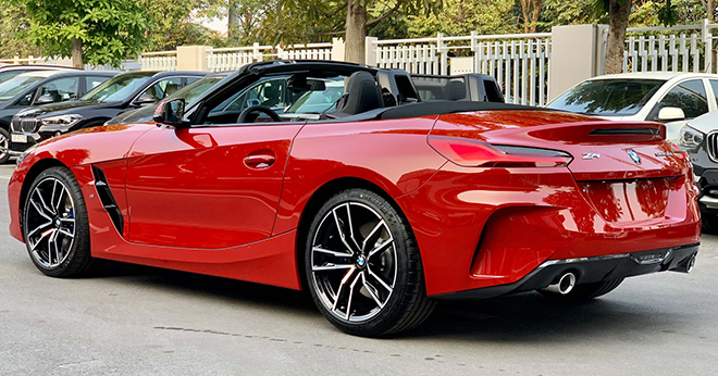 Ngắm chi tiết BMW Z4 thế hệ mới chính hãng tại Việt Nam có giá bán 3,3 tỷ đồng. - 3