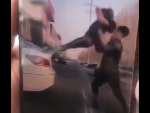 Cười 24H - Hậu quả tai hại của việc xem clip trên mạng xã hội quá nhiều