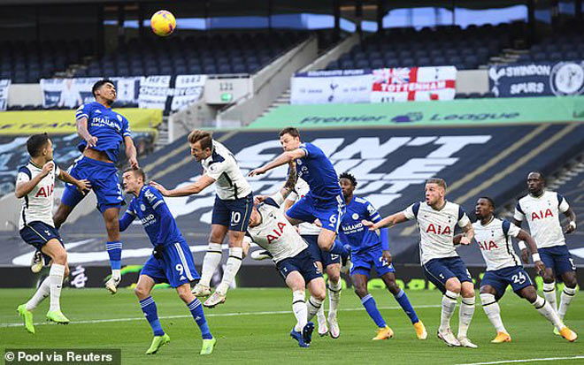 Trực tiếp bóng đá Tottenham - Leicester: Son Heung Min tạt bóng, Kane suýt ghi bàn - 13