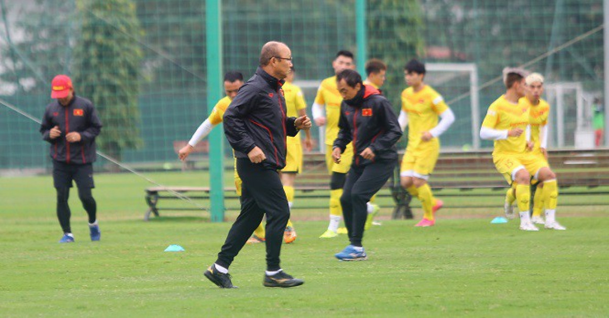 Bóng đá - Đội tuyển Việt Nam: Ông Park chưa hết lo