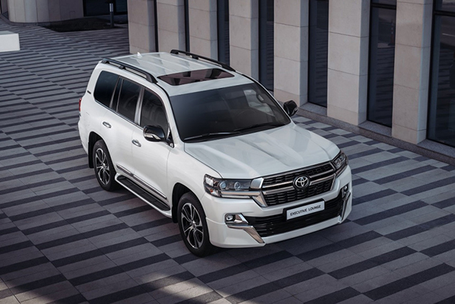 Toyota Land Cruiser VXS Executive Lounge 2021 bất ngờ có mặt tại Việt Nam, giá hơn 6,5 tỷ đồng - 12