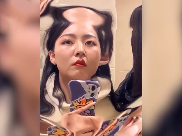 Cười 24H - Chiếc gương "bão táp" khiến cho bao cô gái phải hoang mang