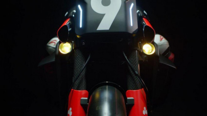 Cận cảnh mô tô thể thao Yamaha XSR900 độ body kit mới, giá 135 triệu đồng - 4
