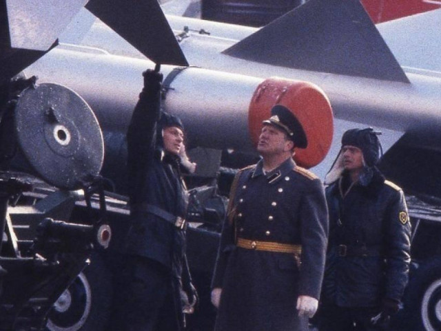 Thế giới - Liên Xô từng khiến Mỹ sợ hãi bằng các vũ khí "giả" như thế nào?