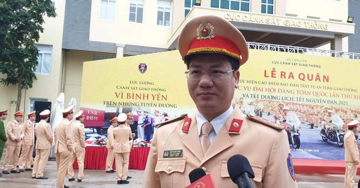 Tin tức trong ngày - CSGT dùng ống thổi bằng tre kiểm tra nồng độ cồn tài xế