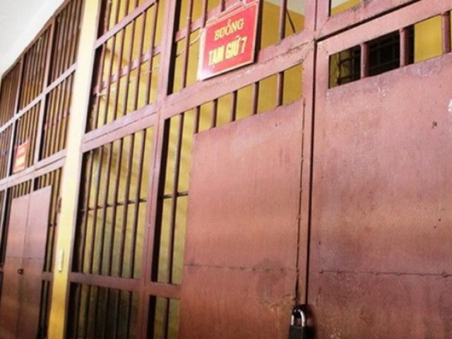 Tin tức trong ngày - Tạm giữ 4 công chức thuộc Cục Quản lý thị trường tỉnh Phú Thọ