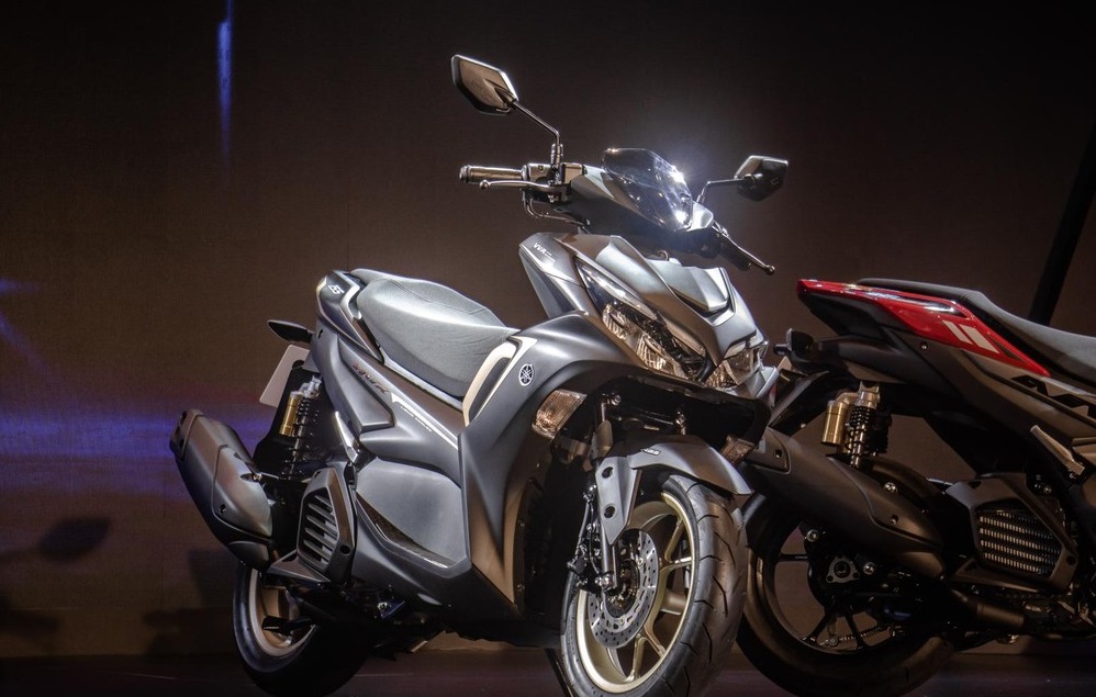 Trong tầm giá 60 triệu đồng nên chọn Yamaha NVX 155 VVA hay Honda Vario 150? - 1