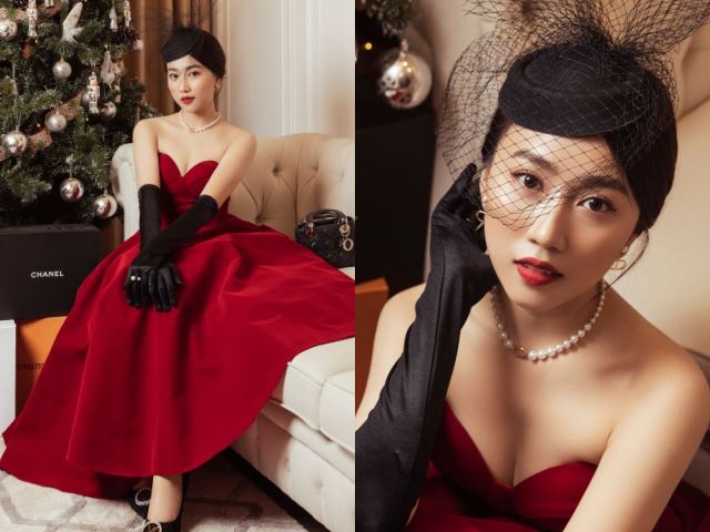 Giải trí - "Nữ thư ký" Huỳnh Hồng Loan lại đốn tim fan nam khi khoe thềm ngực nuột nà