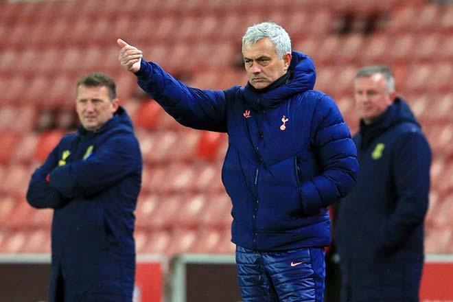 Mourinho nổi điên vì học trò dù Tottenham dễ thở ở bán kết League Cup - 1