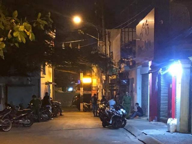 Pháp luật - Nóng: Phát hiện thanh niên chết trong tư thế quỳ, đầu bị quấn kín băng keo