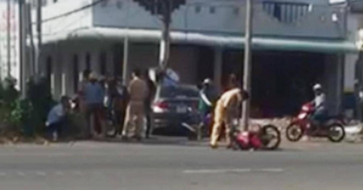 Tin tức trong ngày - Giám đốc Trung tâm dạy lái xe bị tước giấy phép lái ô tô 3 tháng