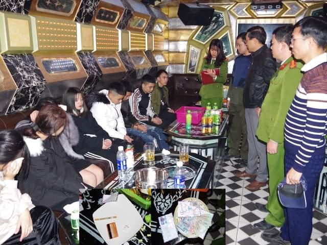 Pháp luật - 4 cô gái mở tiệc "bay xuyên đêm" cùng bạn trai trong ngày Noel